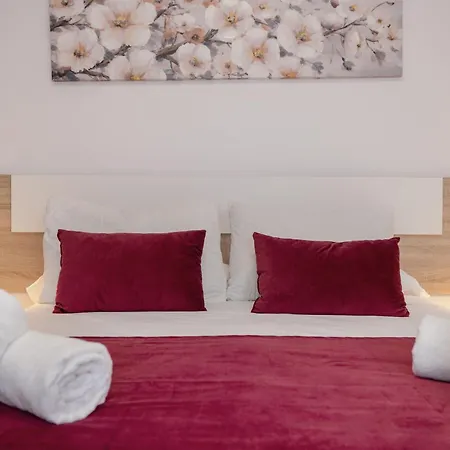 Apartamentos Trianasol Sevilla Buitenkant foto
